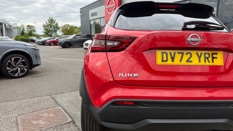 Nissan Juke 1.0 DiG-T 114 N-Connecta 5dr Petrol Hatchback